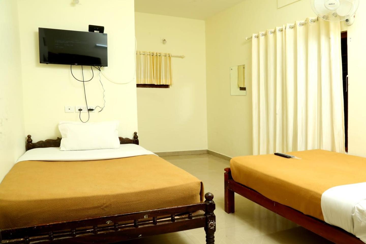 Green Magic Riverside Resort Munnar Exterior photo
